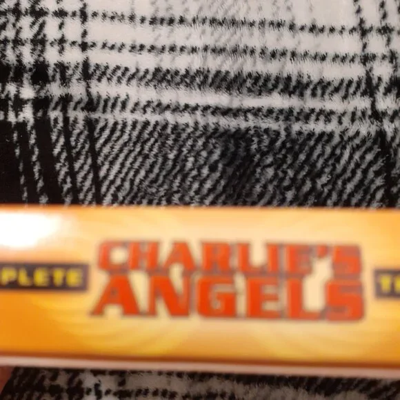 CHARLIE'S ANGELS COMPLETE 3 SEASON KATE JACKSON, JACLYN SMITH, CHERYL LADD DVD - Picture 7 of 16